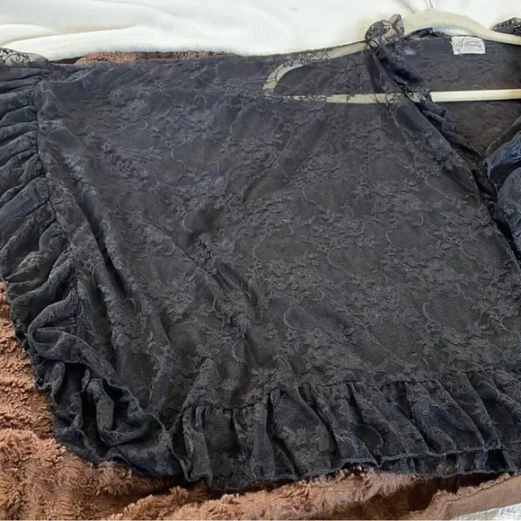 Free People Black Lace Kimono Cardigan Shrug Cape Poncho Blouse. Gorgeous! - Picture 7 of 9